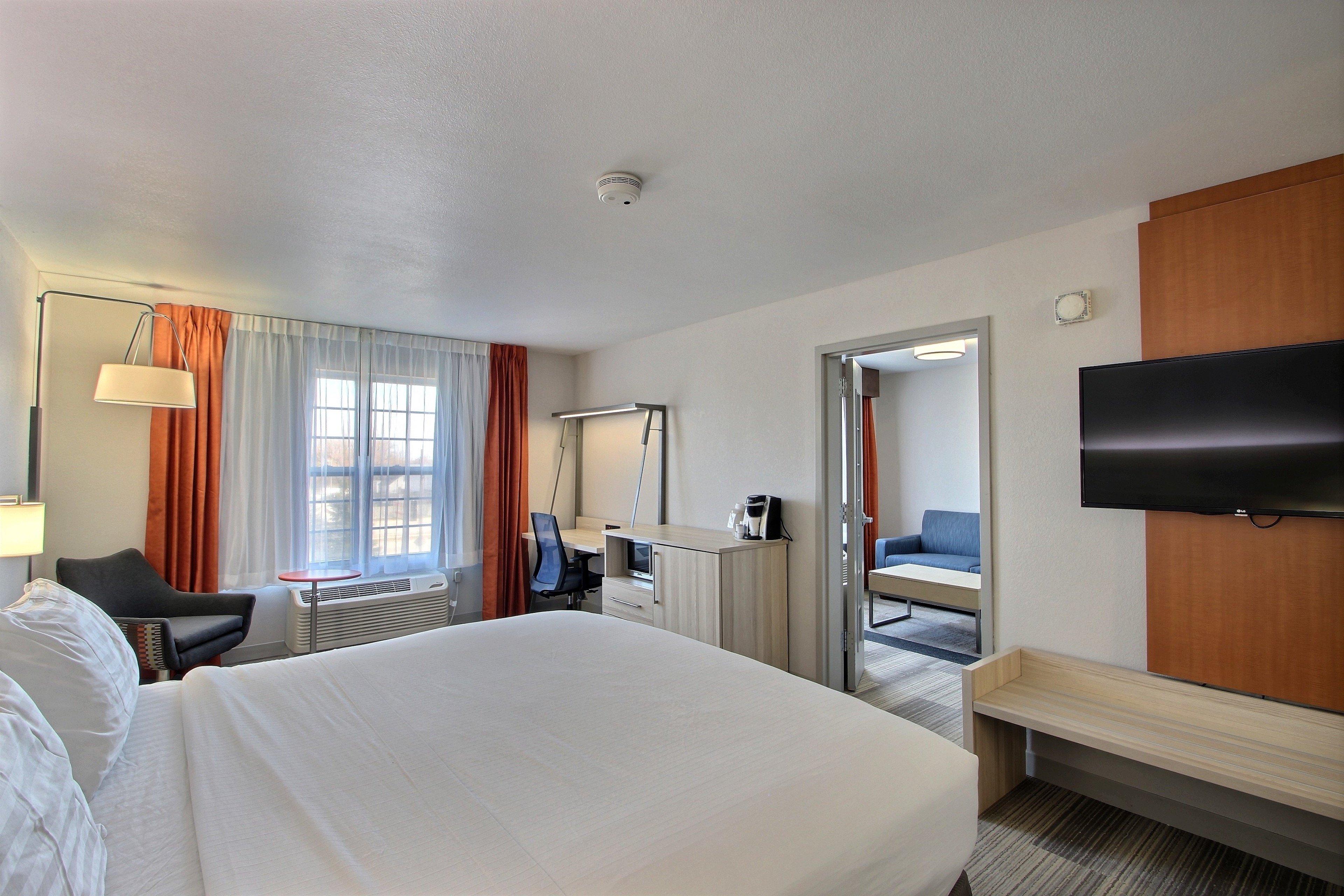 Holiday Inn Express Hotel & Suites Milwaukee Airport By Ihg Екстериор снимка