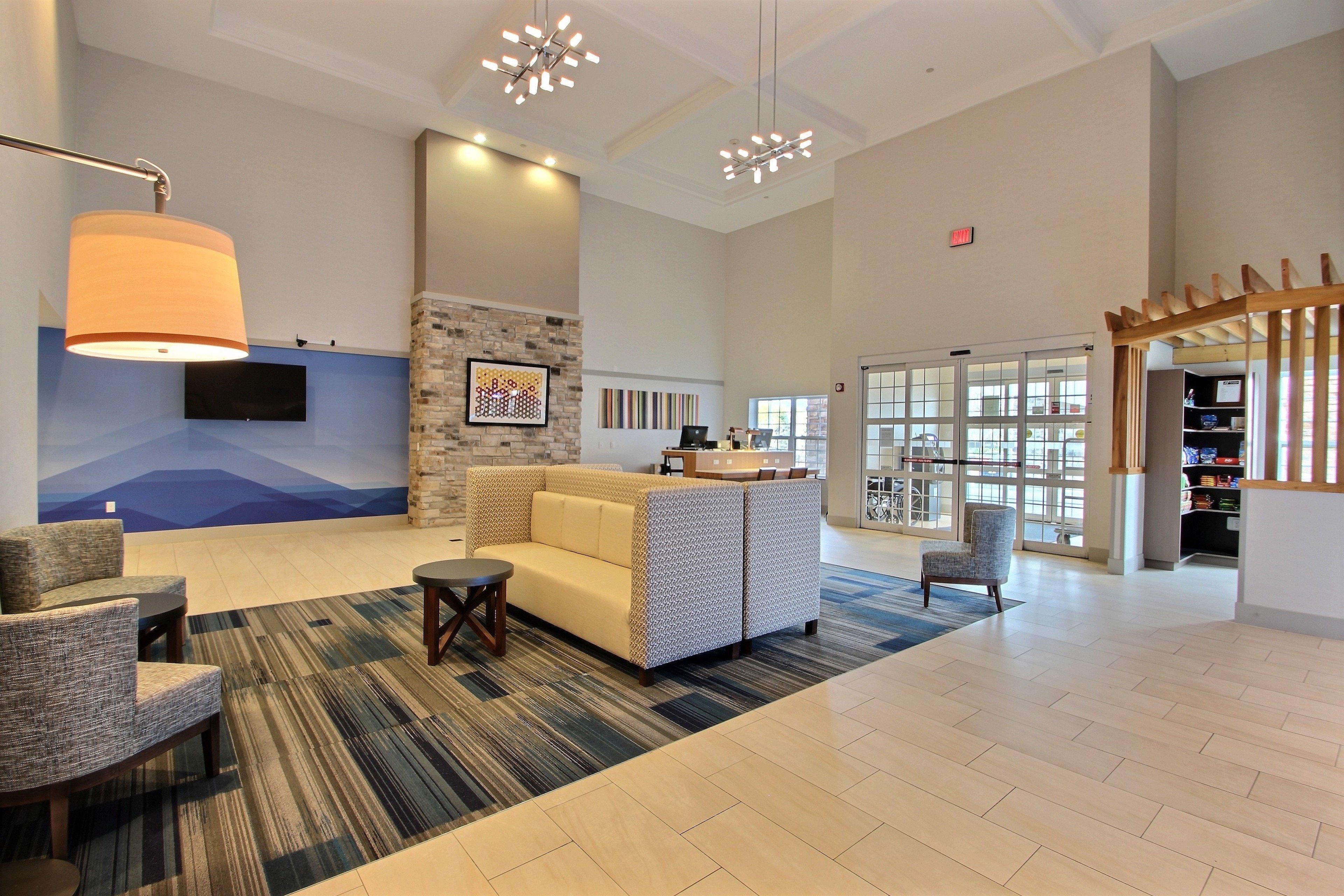 Holiday Inn Express Hotel & Suites Milwaukee Airport By Ihg Екстериор снимка