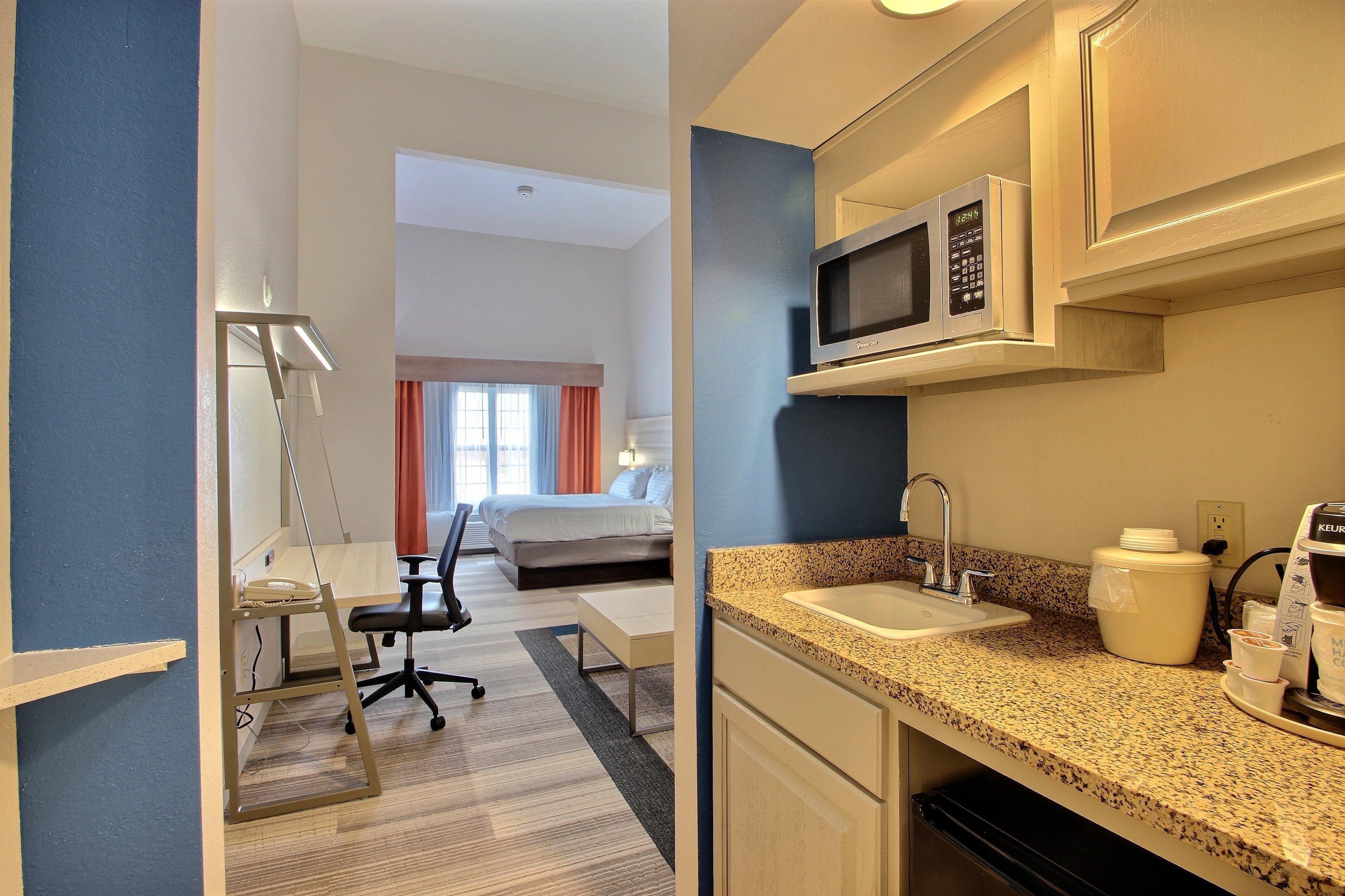 Holiday Inn Express Hotel & Suites Milwaukee Airport By Ihg Екстериор снимка