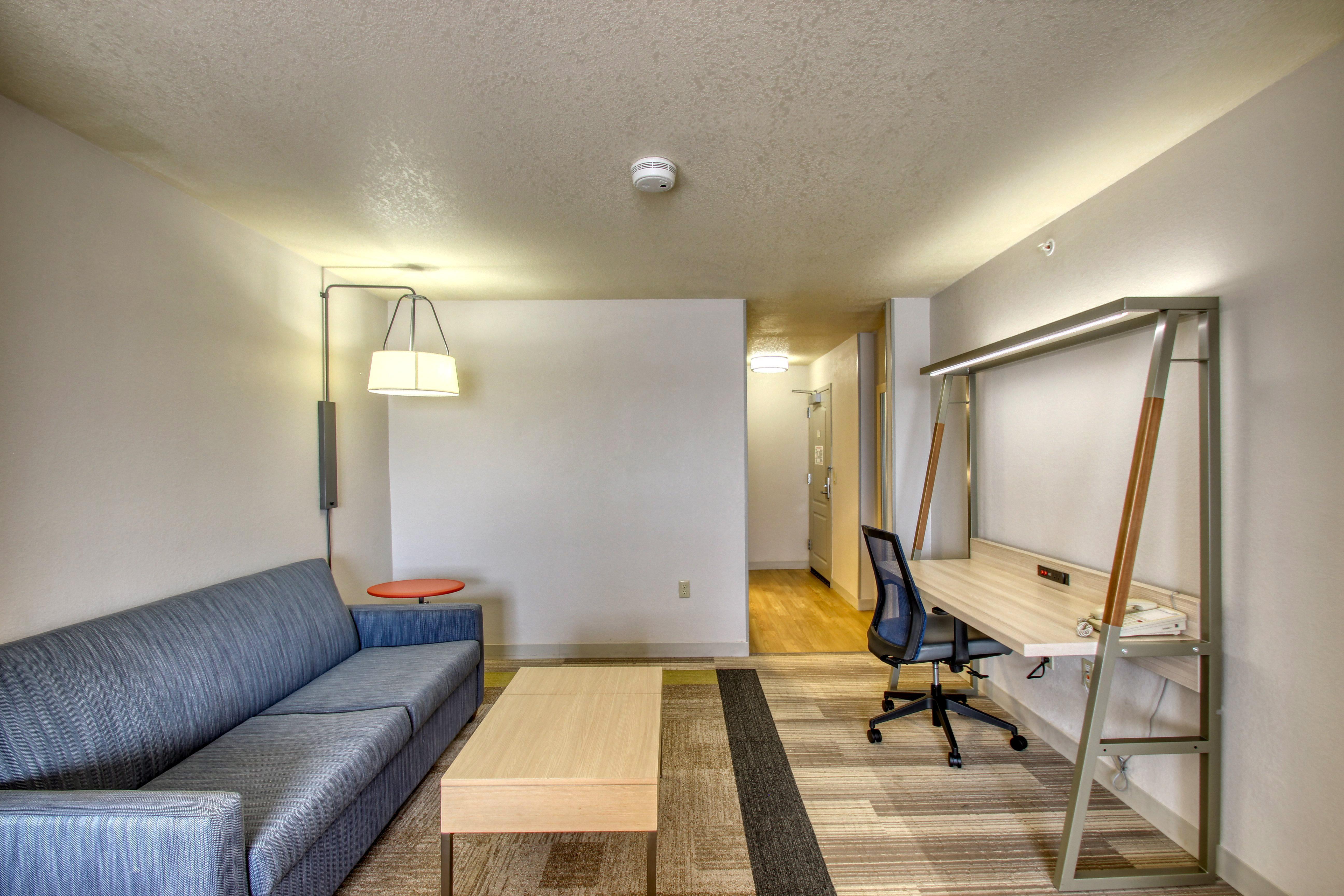 Holiday Inn Express Hotel & Suites Milwaukee Airport By Ihg Екстериор снимка
